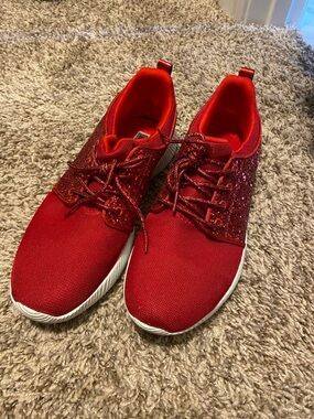 Red Sparkle Knit Lace-Up Sneakers